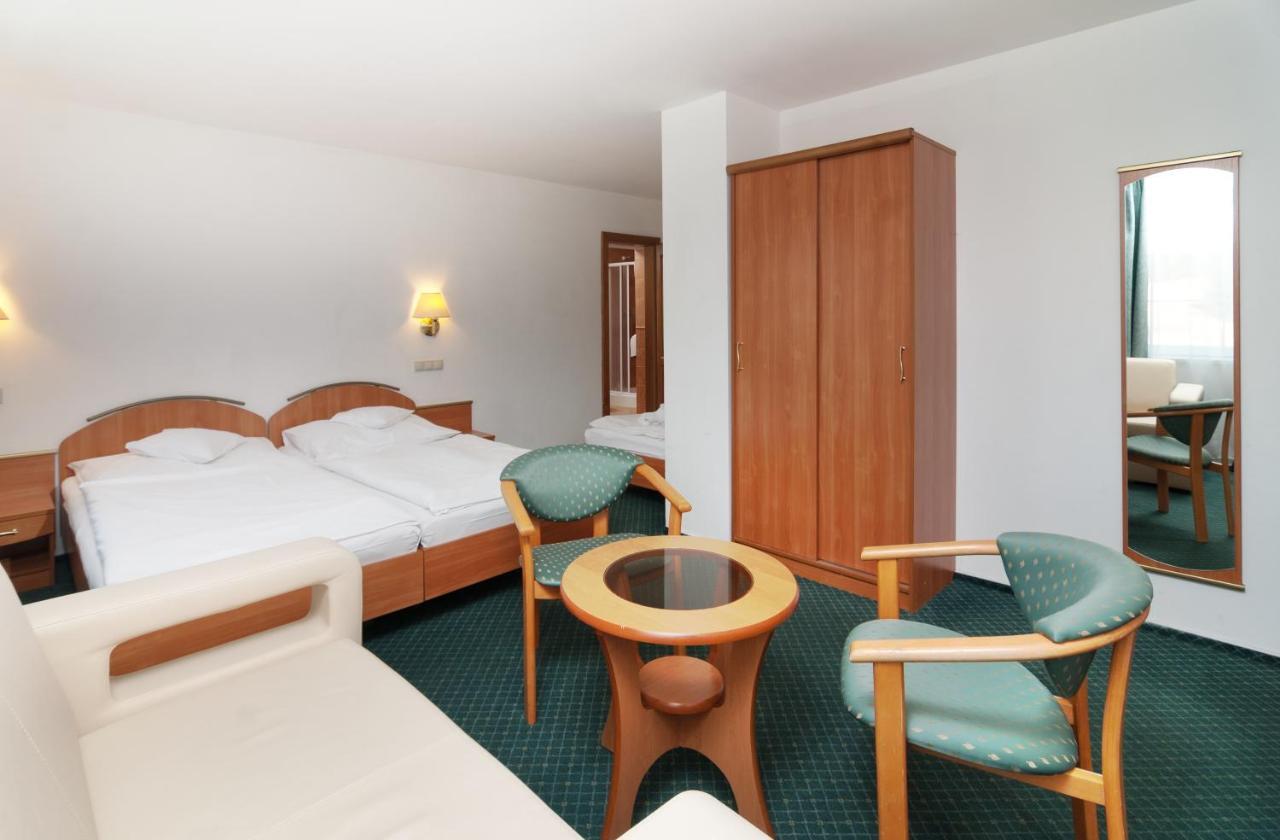 Hotel Spindlerova Bouda Špindlerŭv Mlýn Екстериор снимка