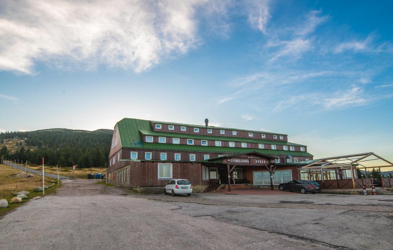 Hotel Spindlerova Bouda Špindlerŭv Mlýn Екстериор снимка