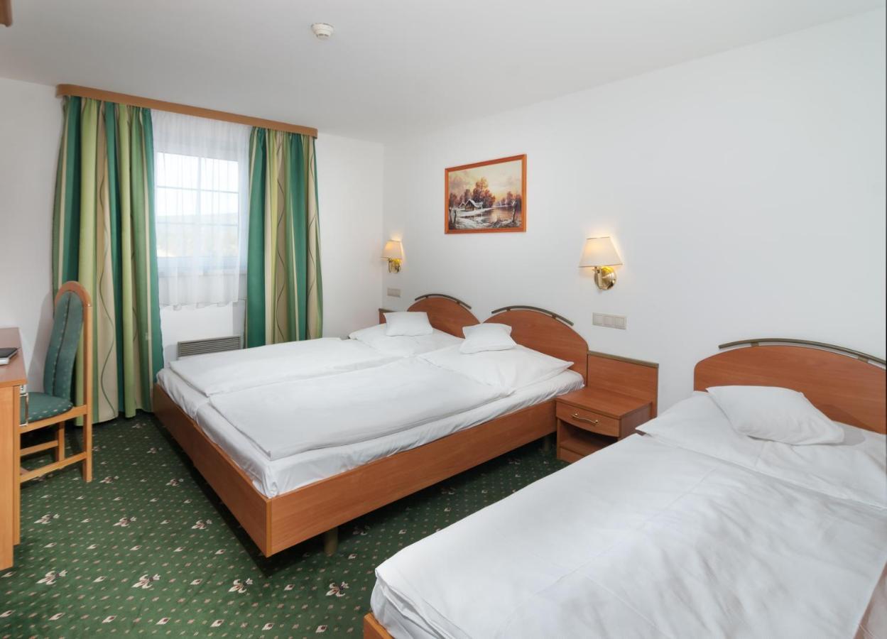 Hotel Spindlerova Bouda Špindlerŭv Mlýn Екстериор снимка